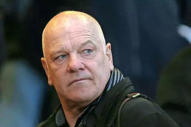 Cựu tiền đạo tuyển Scotland, Andy Gray