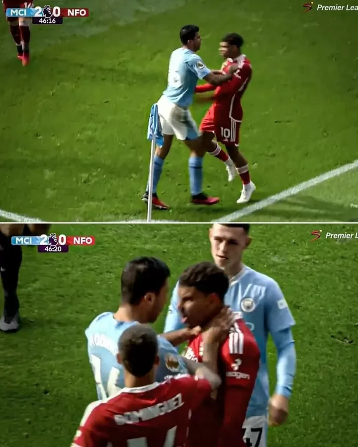 Trọng tài đã rút thẻ đỏ mà VAR cũng không cứu được Rodri trong tình huống bóp cổ này