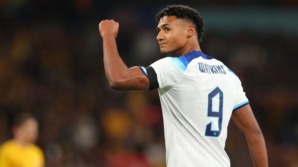 Ollie Watkins tỏa sáng ở tuyển Anh