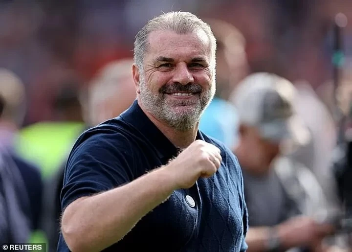 Ange Postecoglou thắng cú ăn 3 ngay đầu mùa giải