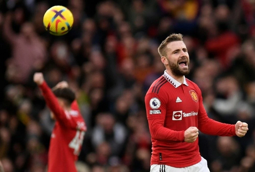 Tin Luke Shaw trở lại khiến các fan Man United phấn khích