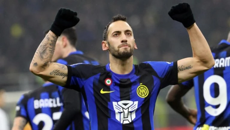 Hakan Calhanoglu có mùa giải tuyệt vời với Inter Milan