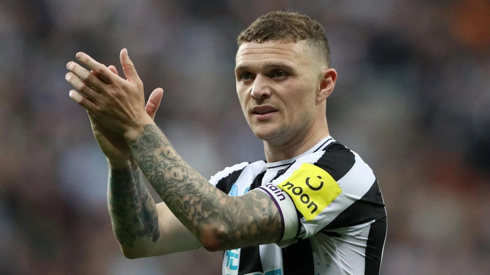 Kieran Trippier cũng muốn thử sức ở Bundesliga sau khi trải nghiệm ở Premier League và Liga