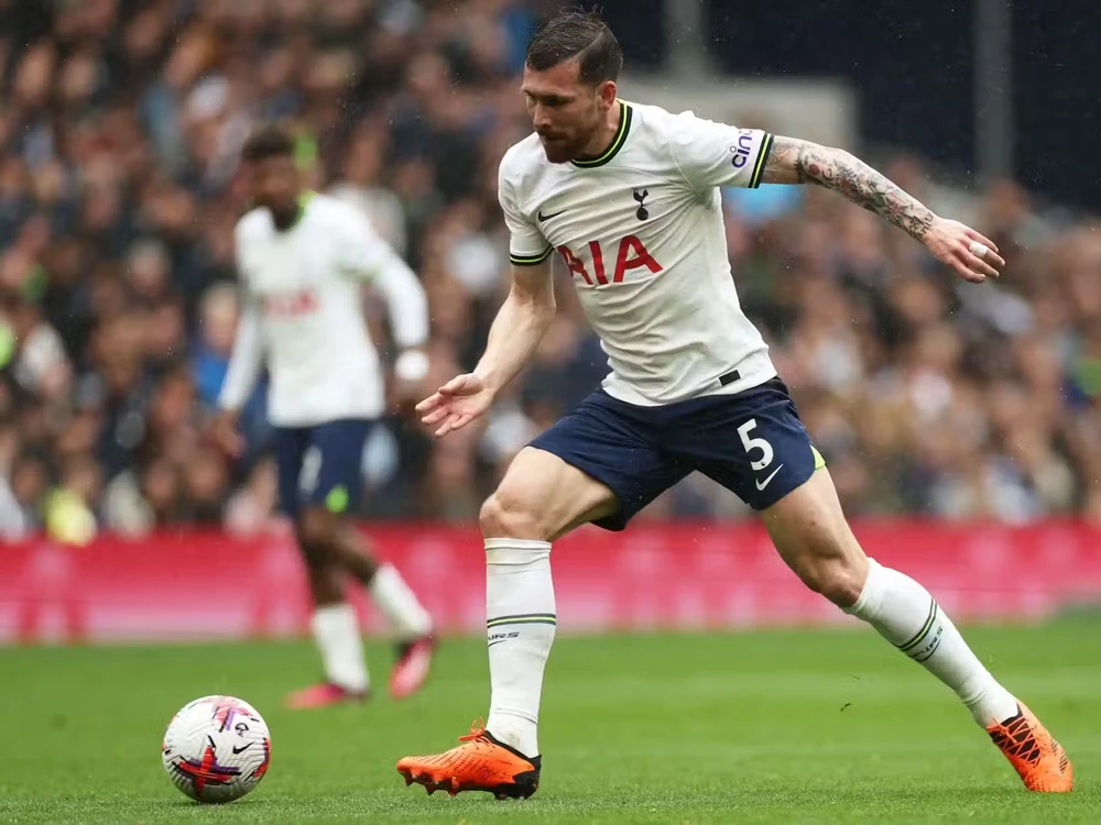 Pierre Emile Hojbjerg từng từ chối Bayern và mới đây là Juventus để ở lại Tottenham