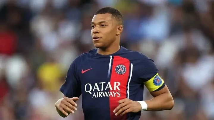 Màn kịch dai dẳng về Kylian Mbappe đã đến lúc hạ màn