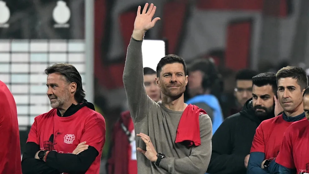 HLV Xabi Alonso lần đầu tiên tự tin vào ngôi vô địch Bundesliga