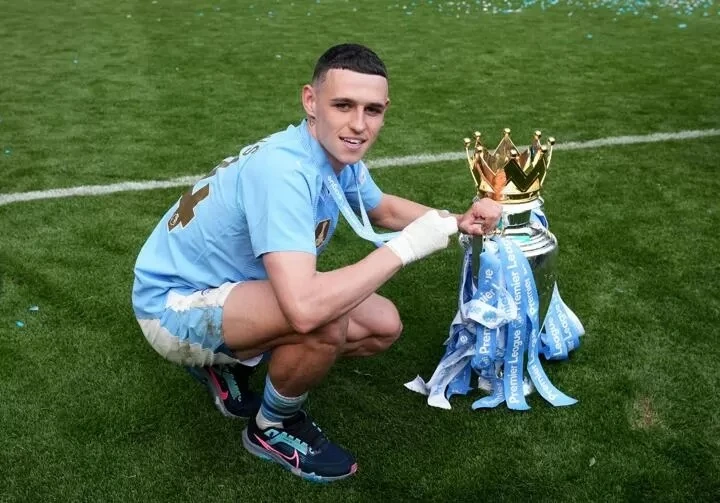 Phil Foden sẽ được tăng lương gấp đôi