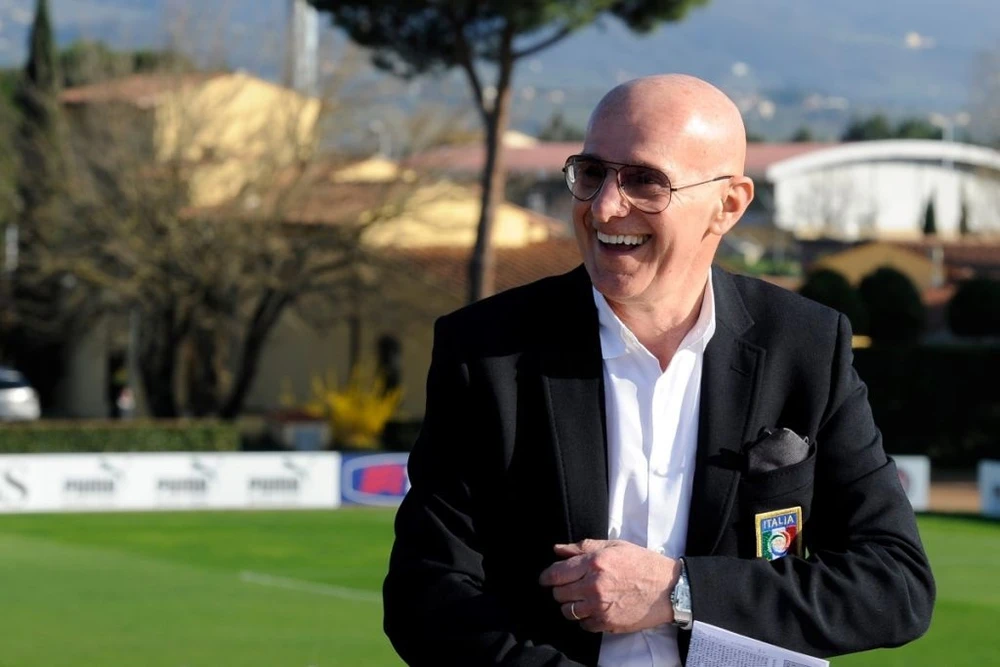 HLV lão làng Arrigo Sacchi