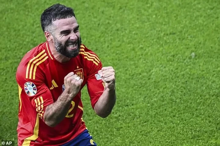 Dani Carvajal đang tỏa sáng ở EURO 2024