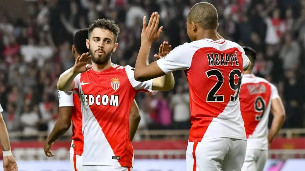 Bernardo Silva và Kylian Mbappe khi còn chơi chung ở Monaco