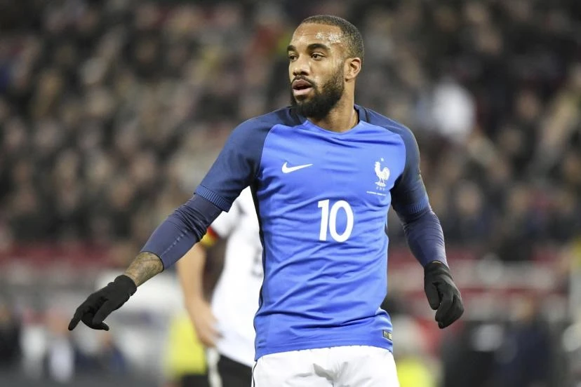 Tiền đạo 33 tuổi Alexandre Lacazette tự tin sẽ thắng HLV lần này