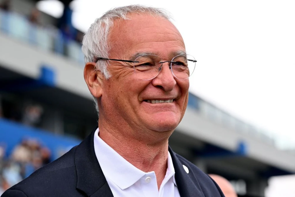 Cựu HLV Claudio Ranieri sẽ phải rút lại quyết định giải nghệ để dẫn dắt Roma lần thứ 3