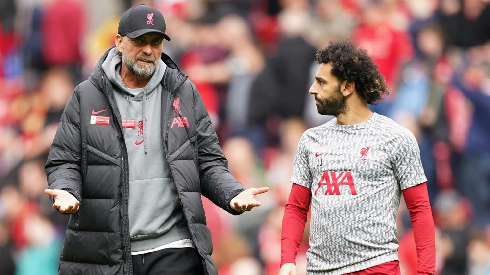 Jurgen Klopp và Mo Salah ở Liverpool