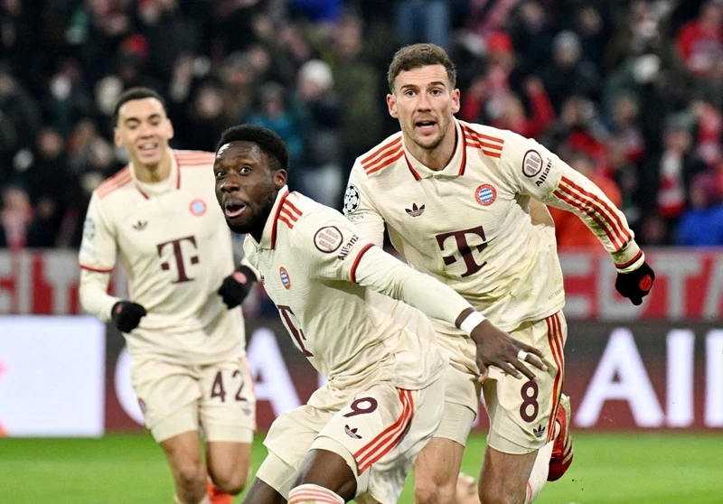 Bayern vượt qua Celtic nhờ bàn gỡ hòa ở phút bù giờ trận lượt về