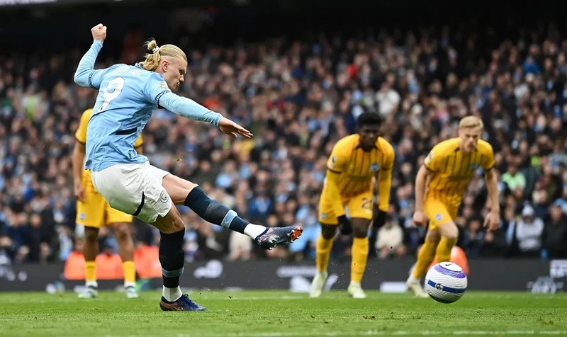 Erling Haaland trở thành cầu thủ nhanh nhất đạt 100 bàn góp công tại Premier League