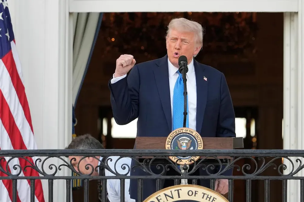 Tổng thống Donald Trump phát biểu trong buổi tiệc mùa hè tại Bãi cỏ phía Nam của Nhà Trắng vào ngày 4-6, tại Washington. Ảnh: WASHINGTON POST