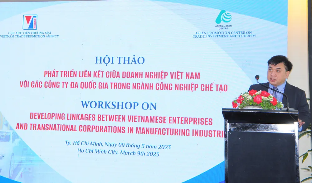Ông Lê Hoàng Tài, Phó Cục trưởng Cục Xúc tiến thương mại, Bộ Công thương phát biểu tại hội thảo