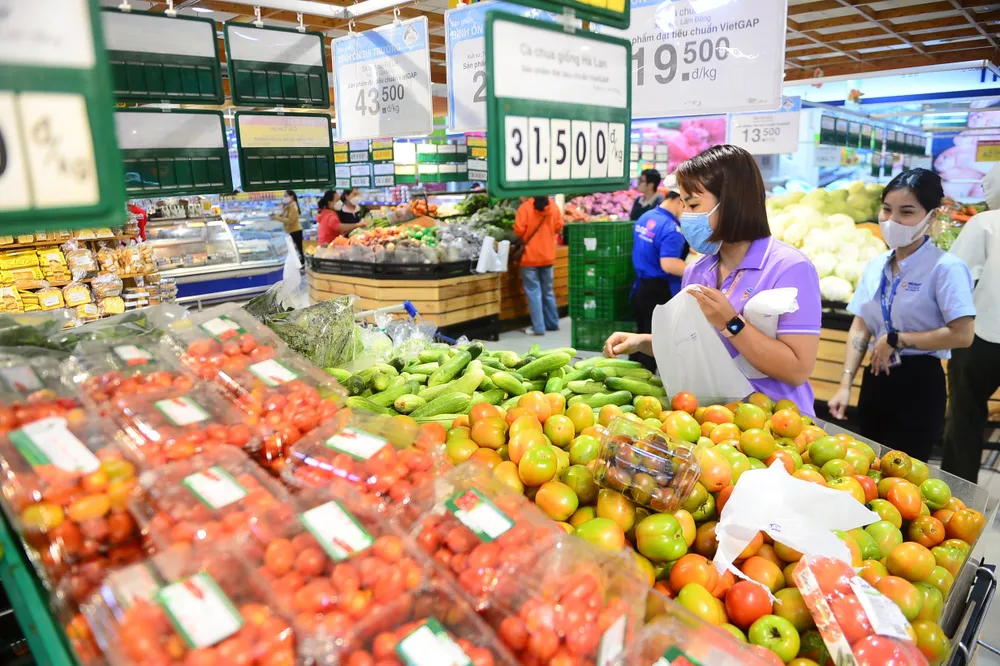 Đồng loạt tại gần 130 siêu thị Co.opmart và Co.opXtra triển khai chương trình Tuần hàng quảng bá nông sản hàng OCOP