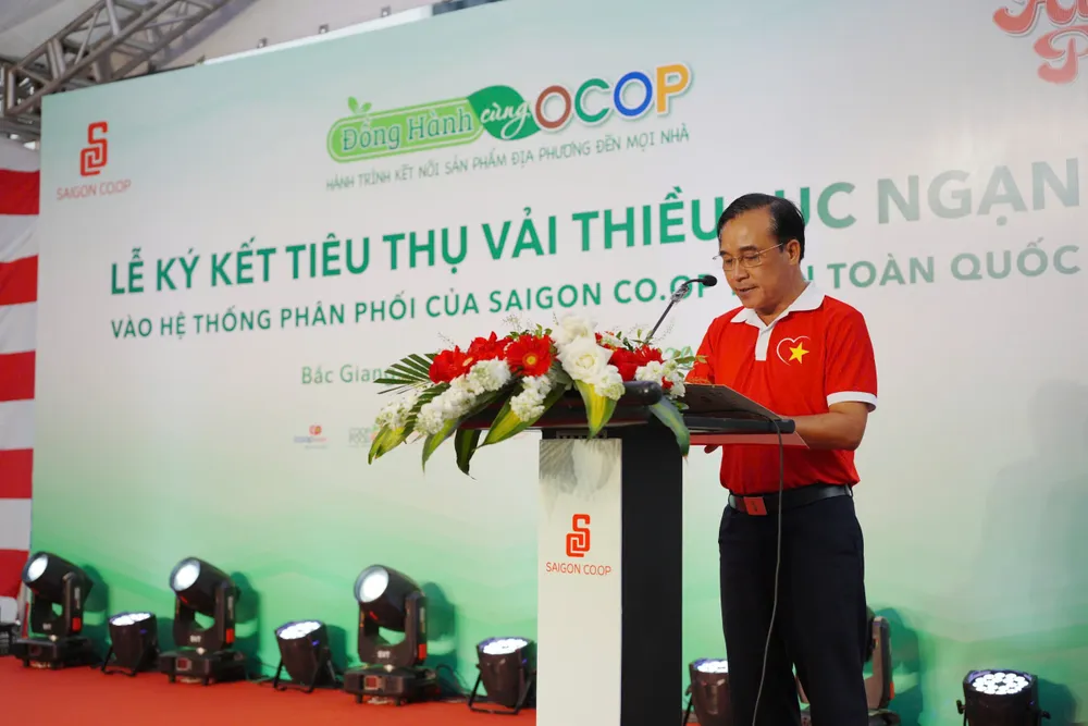 Ông Nguyễn Ngọc Thắng, Phó Tổng Giám đốc Saigon Co.op phát biểu tại lễ ký kết z6645579327548_5415a91b457111cf57e792987e5c8149.jpg