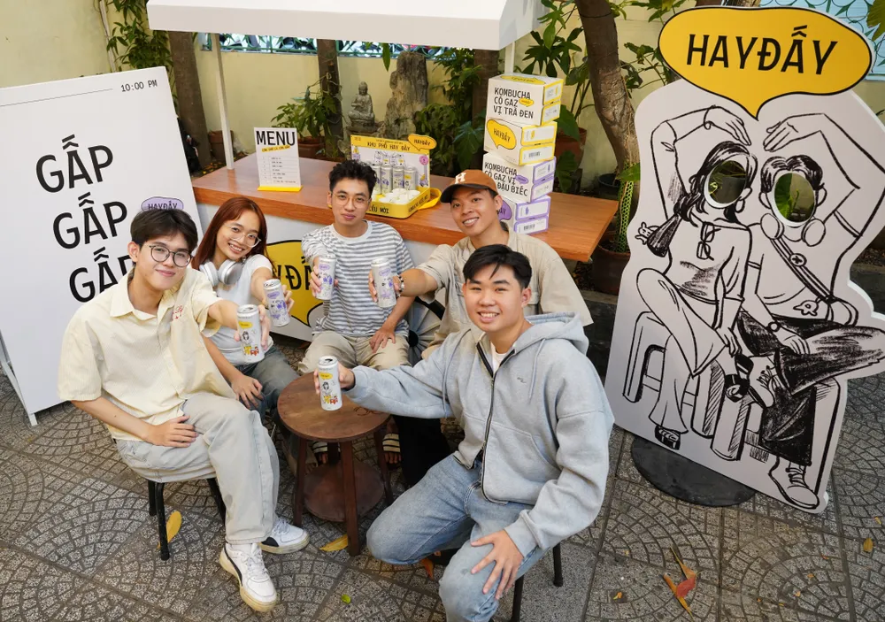 Các sản phẩm mới của Vinamilk tạo ra xu hướng mới, thu hút người tiêu dùng trải nghiệm. Ảnh: VI NAM