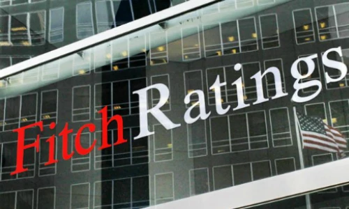 Fitch nâng triển vọng tín nhiệm Việt Nam lên tích cực