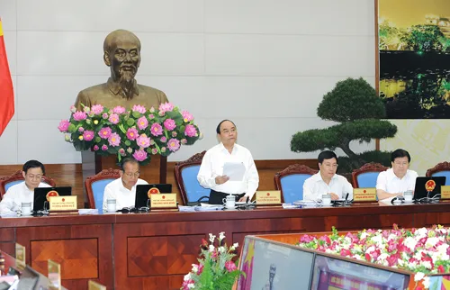 Thủ tướng Nguyễn Xuân Phúc đề nghị tại phiên họp quan trọng này, các thành viên Chính phủ, các địa phương tập trung vào đề xuất giải pháp cụ thể.