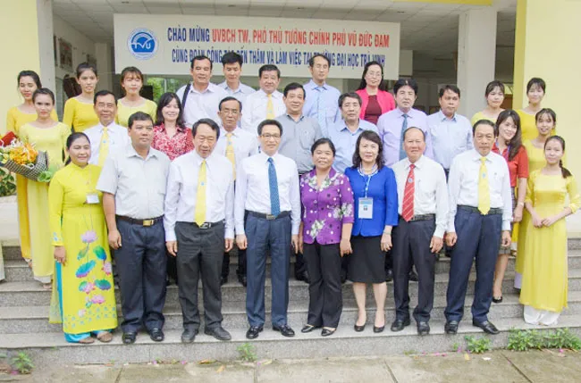 Phó Thủ tướng Vũ Đức Đam thăm Đại học Trà Vinh