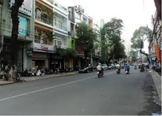 Cấm dừng, đỗ ôtô trên nhiều tuyến đường TP