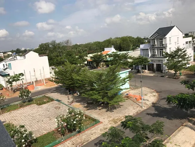 Đất dân cư xây dựng mới, đất hỗn hợp là một dạng quy hoạch treo làm khổ người dân nên cần phải được xóa bỏ
