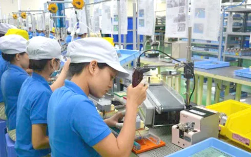 Bộ Tài chính vừa đưa ra đề xuất điều chỉnh hàng loạt sắc thuế trọng tâm liên quan đến doanh nghiệp và người dân