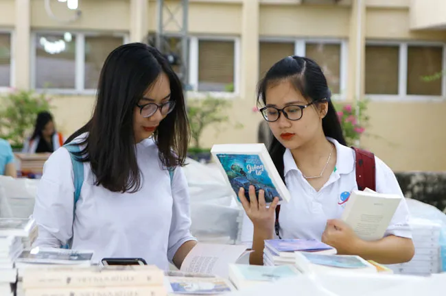 Hội sách và khởi nghiệp ảnh 6 Hội sách và khởi nghiệp ảnh 6