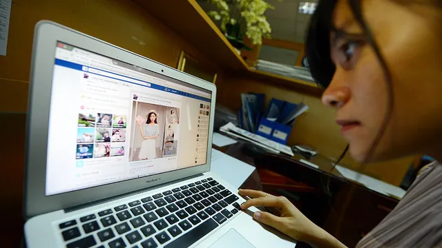 Google, Facebook thu lợi hàng ngàn tỉ đồng mỗi năm