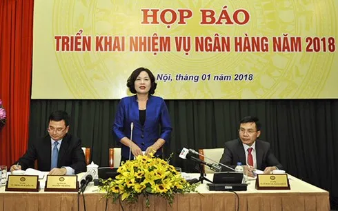 Phó Thống đốc Nguyễn Thị Hồng phát biểu tại Họp báo chiều 8/1/2018.