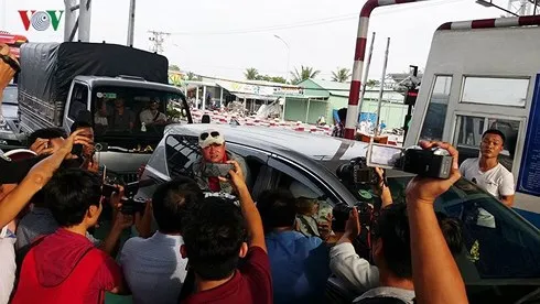Không làm BOT trên đường hiện hữu