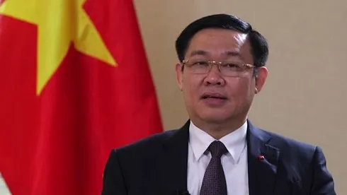 Phó Thủ tướng Vương Đình Huệ trả lời phỏng vấn Bloomberg.