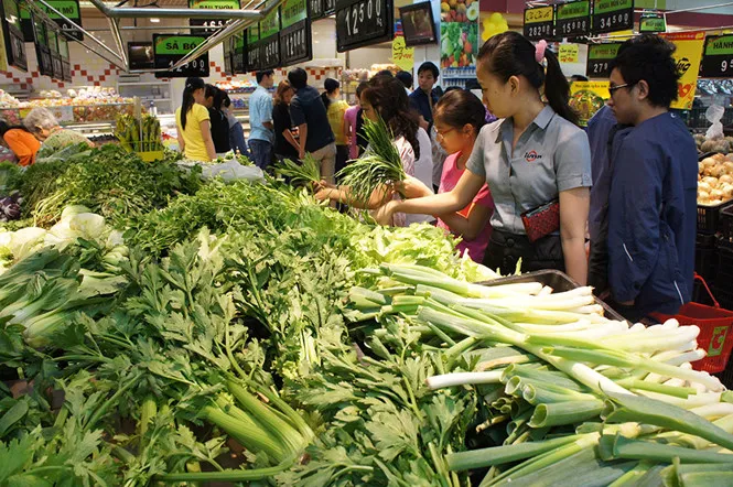 Chợ họp từ mùng 1 tết, siêu thị nghỉ hết mùng 2