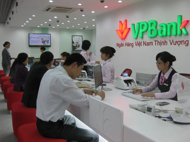 Lợi nhuận bứt phát VPBank tiếp tục giữ vị trí quán quân