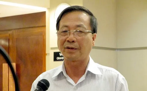 Ông Nguyễn Tiến Thỏa, Chủ tịch Hội Thẩm định giá Việt Nam (nguyên Cục trưởng Cục quản lý giá, Bộ Tài chính) không đồng tình với việc chậm trễ công bố giá cơ sở mặt hàng xăng RON95.