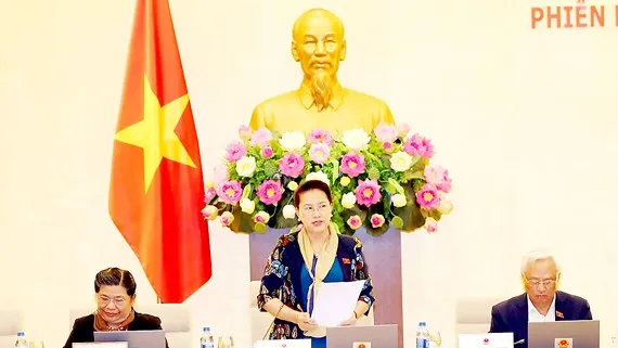 Chủ tịch Quốc hội Nguyễn Thị Kim Ngân chủ trì và phát biểu bế mạc Phiên họp thứ 23 Ủy ban Thường vụ Quốc hội