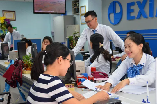 Eximbank vừa có thay đổi trong cách tính phí giao dịch qua Internet Banking Ảnh: Tấn Thạnh