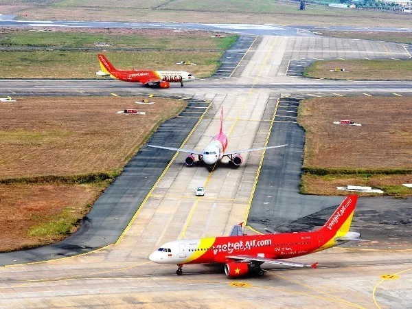 Sự phát triển của hàng không giá rẻ đã giúp nhiều hành khách có cơ hội được đặt chân lên máy bay. (Ảnh: Vietjet cung cấp)