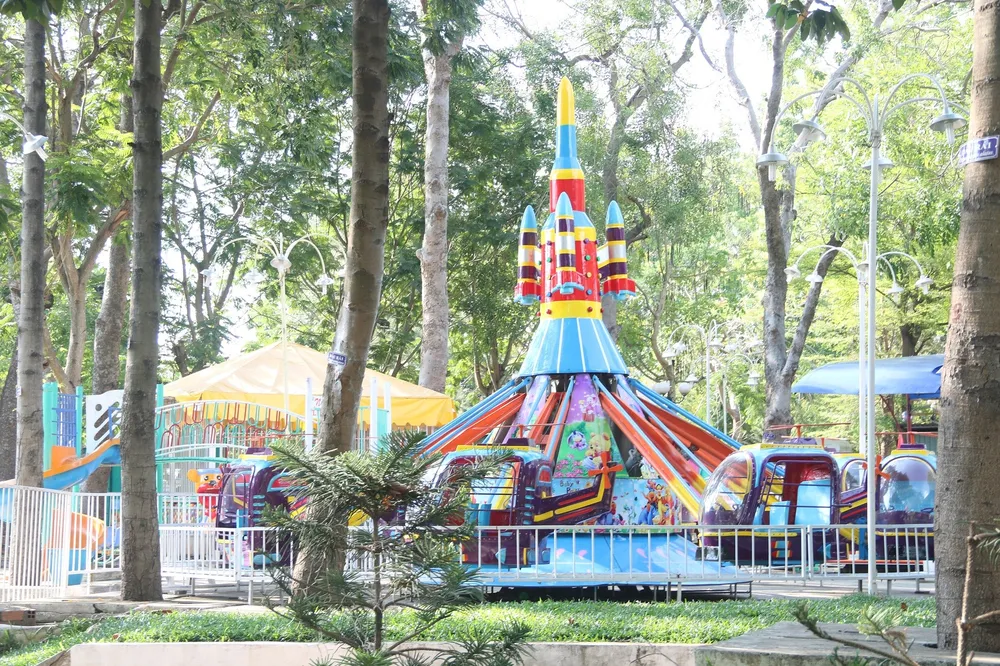 Thu hồi đất công làm công viên, trường học