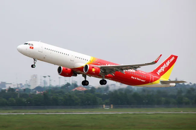 Vietjet và Nhà hát Tuổi trẻ công bố chương trình “Bay lên những ước mơ