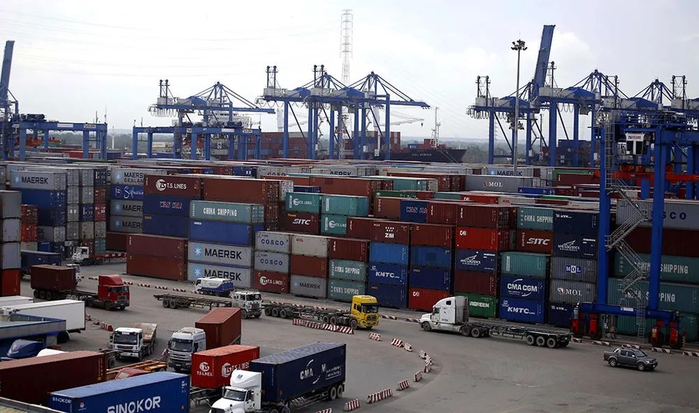 8.000 container hàng phế liệu làm ùn tắc cảng Cát Lái
