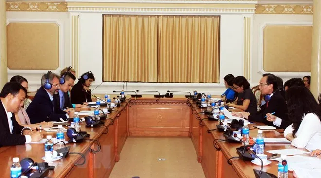Quang cảnh buổi làm việc. (Ảnh: Xuân Khu/TTXVN)