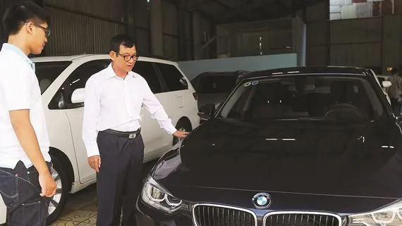 Nghịch lý thị trường ô tô nhập khẩu: Thuế về 0%, giá vẫn tăng