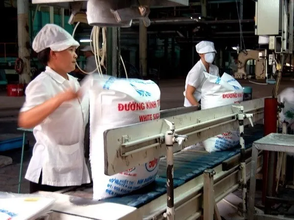 4 thành viên Ban lãnh đạo chi 70 tỷ đồng gom cổ phiếu SBT