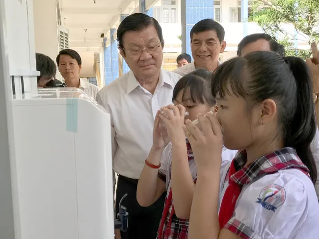 Giải bài toán nước sạch học đường tại huyện Thạnh Phú, Bến Tre ảnh 4 Giải bài toán nước sạch học đường tại huyện Thạnh Phú, Bến Tre ảnh 4