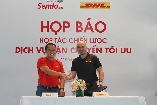 Sen Đỏ hợp tác cùng DHL
