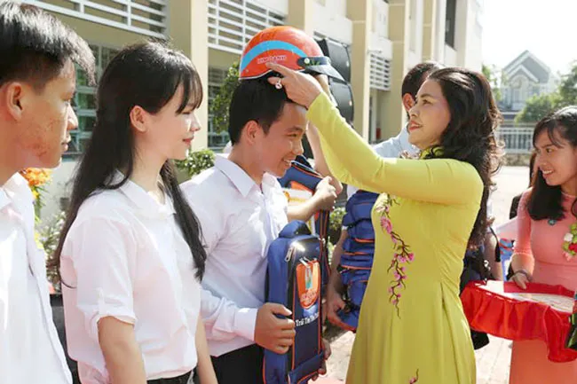 Quỹ từ thiện Kim Oanh hỗ trợ người nghèo ĐBSCL